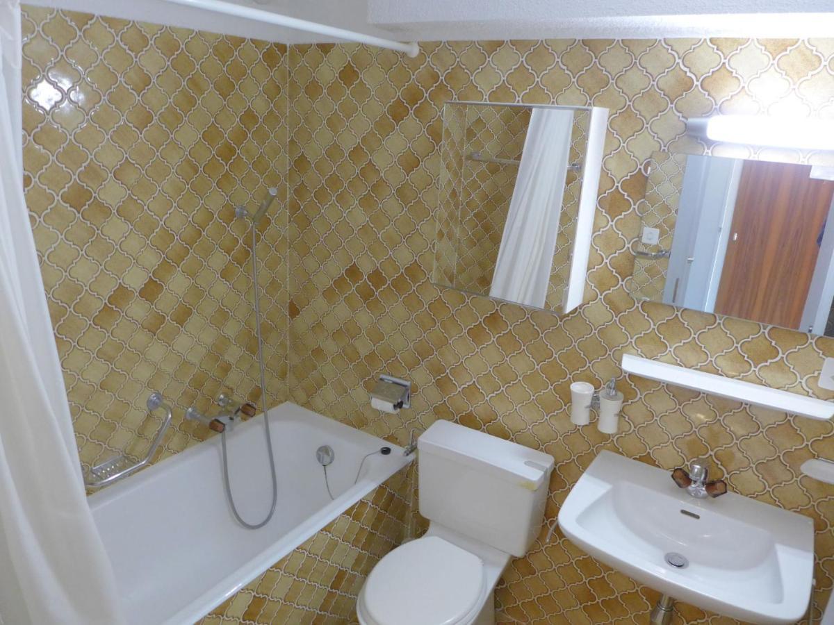 Studio Les Faverges-6 By Interhome Кранс Монтана Екстериор снимка